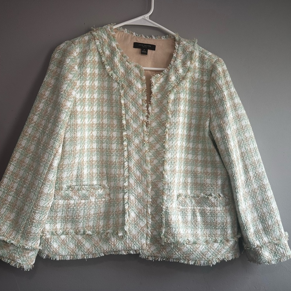 Ann Taylor Tweed Blazer in Cream and Green